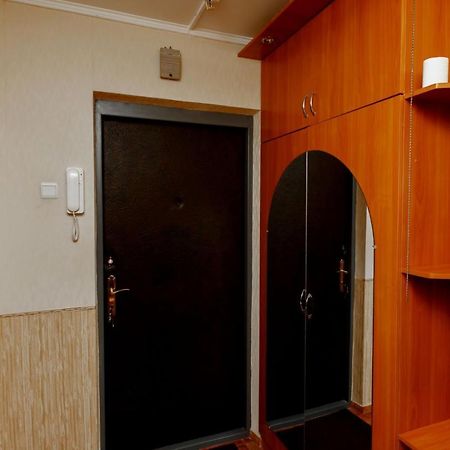 Сонячна Квартира На Княжому Затоні 基輔 外观 照片